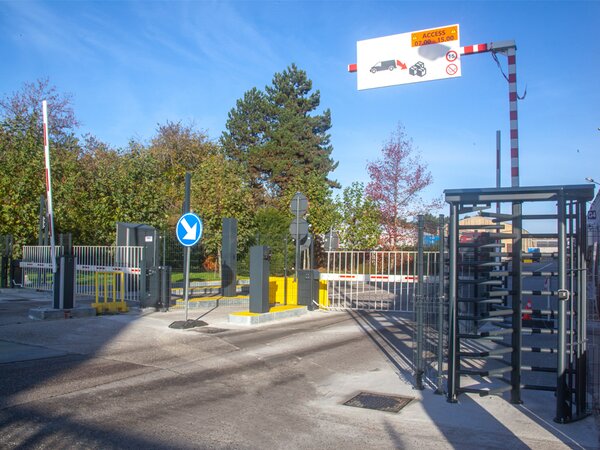 Specifieke wensen Alphatronics-perimeterbeveiliging-Etex-01.jpg