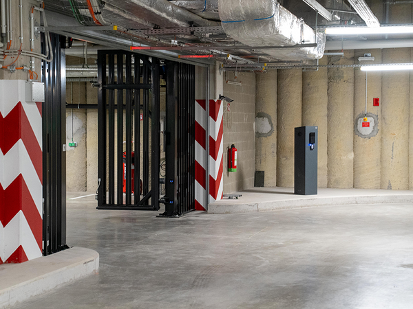 Toegang voor laadplaatsen RTBF-Izix-01.png